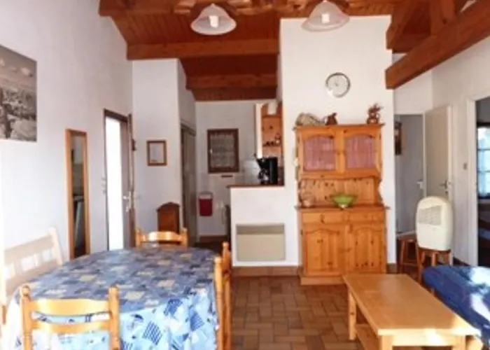 Maison 3 Pieces Avec Jardin, Proche A - Fr-1-224b-681 度假居 诺亚芒提亚